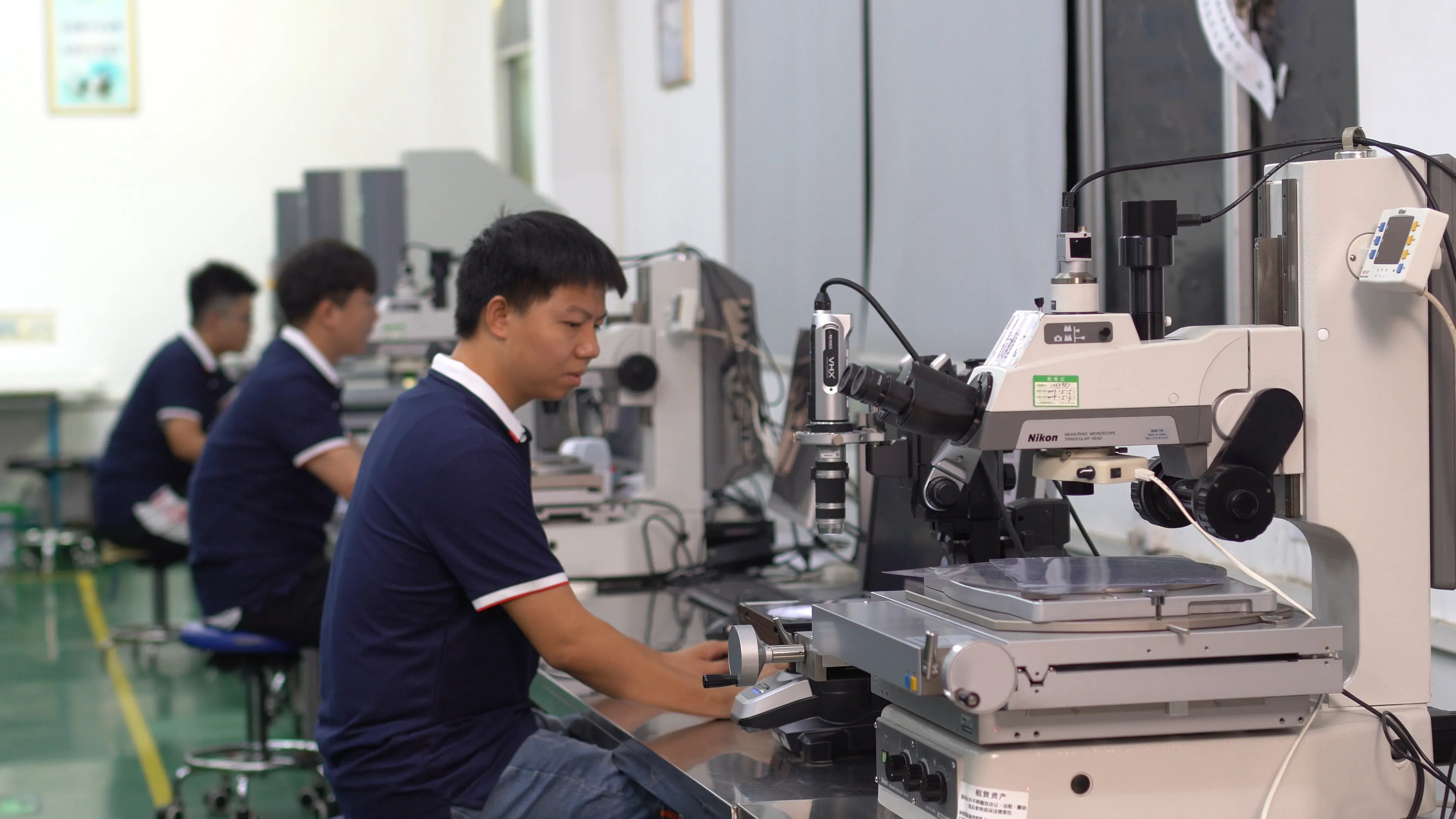 CNC machined metal part